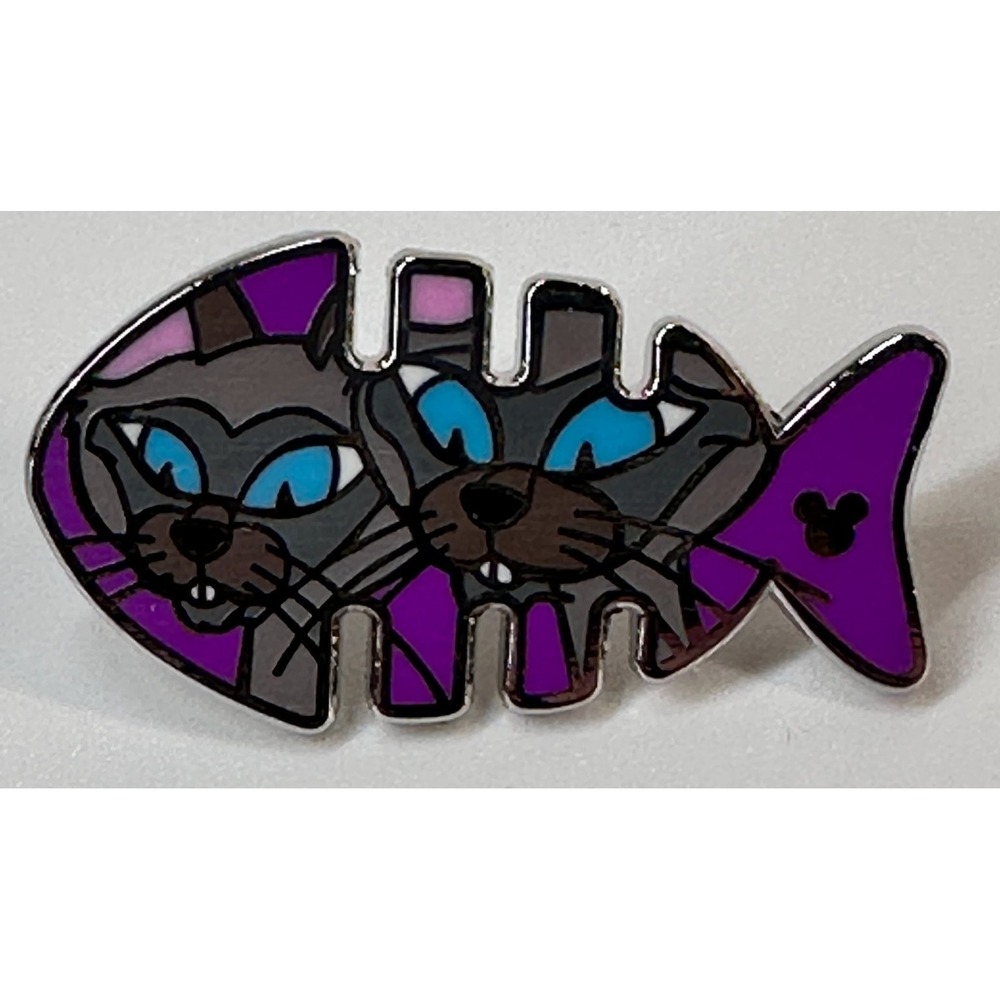 Disney Hidden Mickey Pin SI & AM LADY & TRAMP Siamese Cats Fishbone HONG KONG